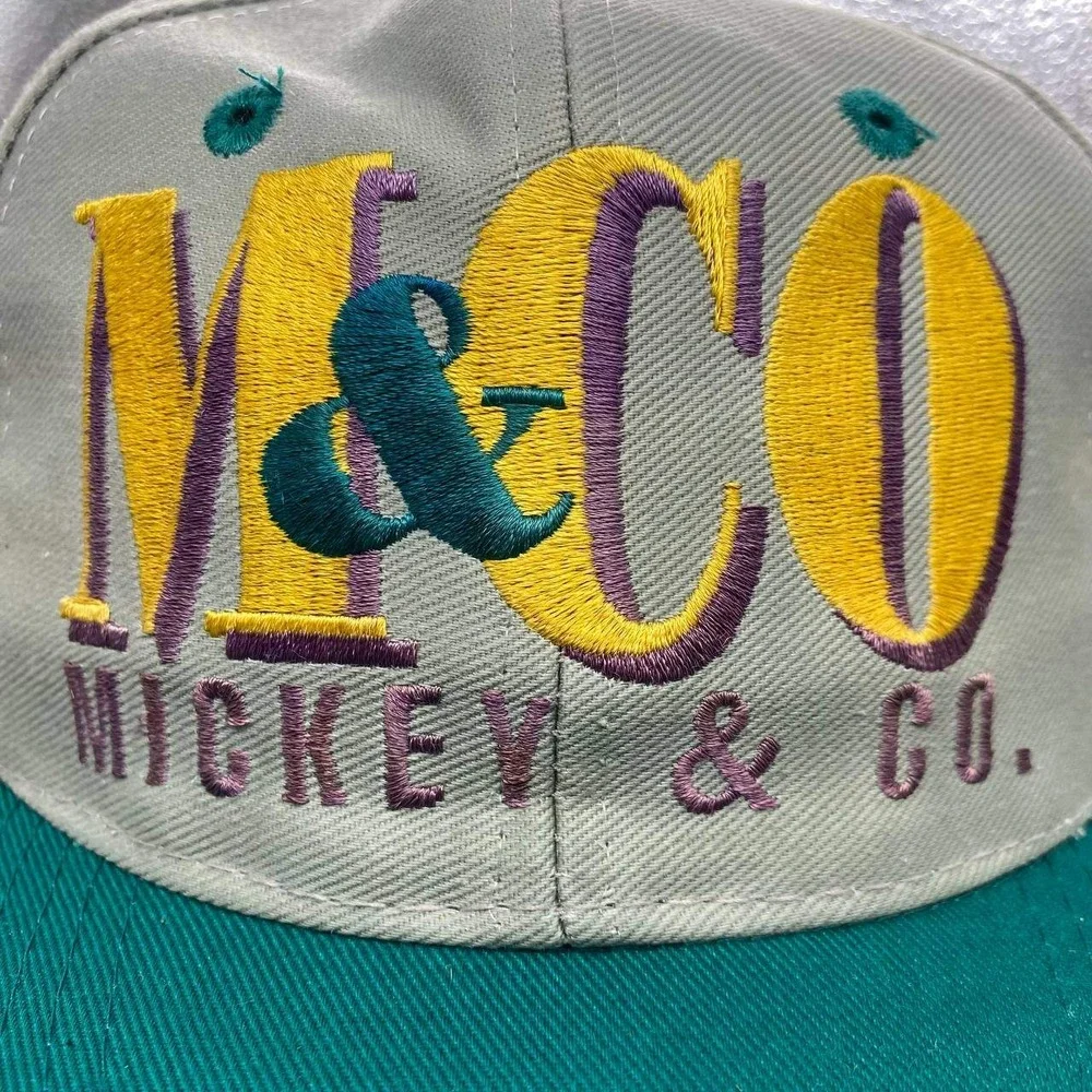 Vintage Mickey & Co Disney Hat Men Green Snapback Embroidered Spell Out Logo Cap